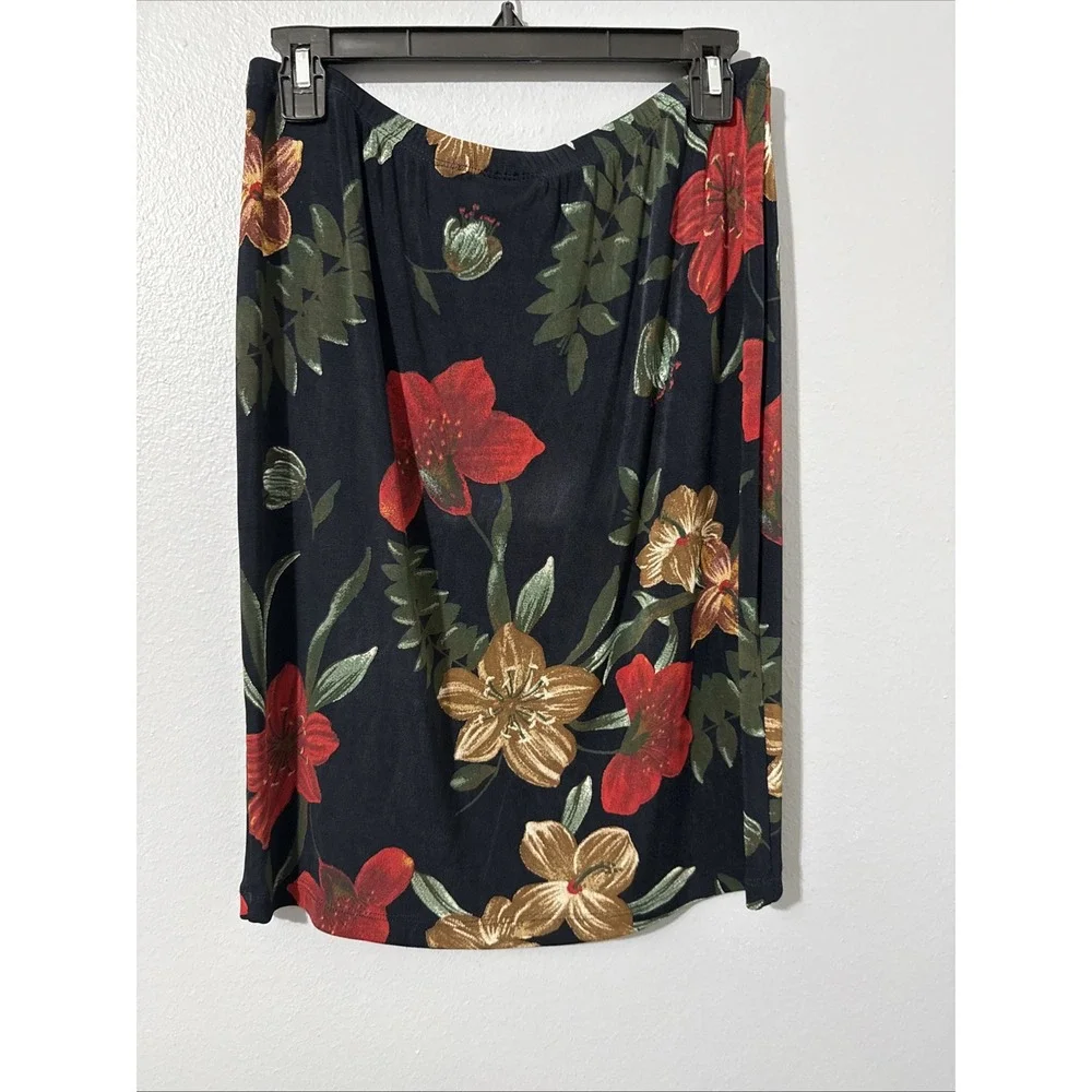 Chicos these skirts